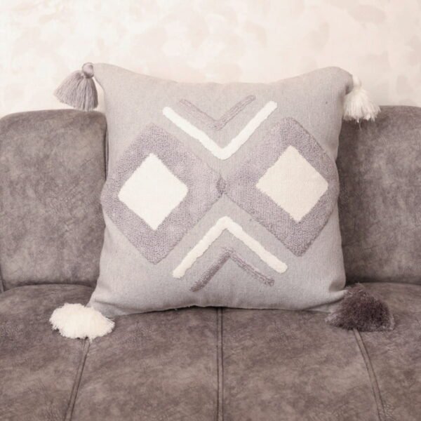 Hand-tufted Berber cushion cover 20x20 in cloud grey with raised white diamond tufting and corner tassels – boho Moroccan home decor Marrakech